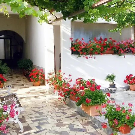 דירה With Parking Space - 7033