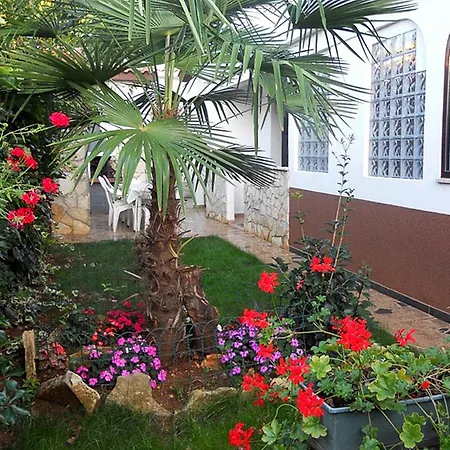 With Parking Space - 7033 Apartment *