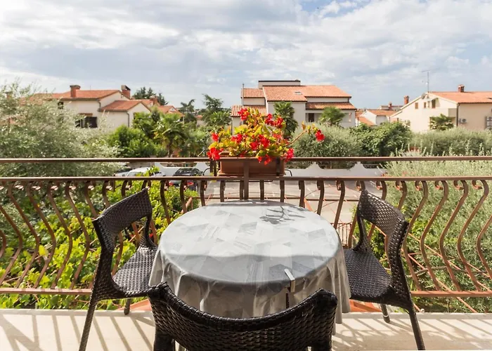 With Parking Space - 7033 Appartement